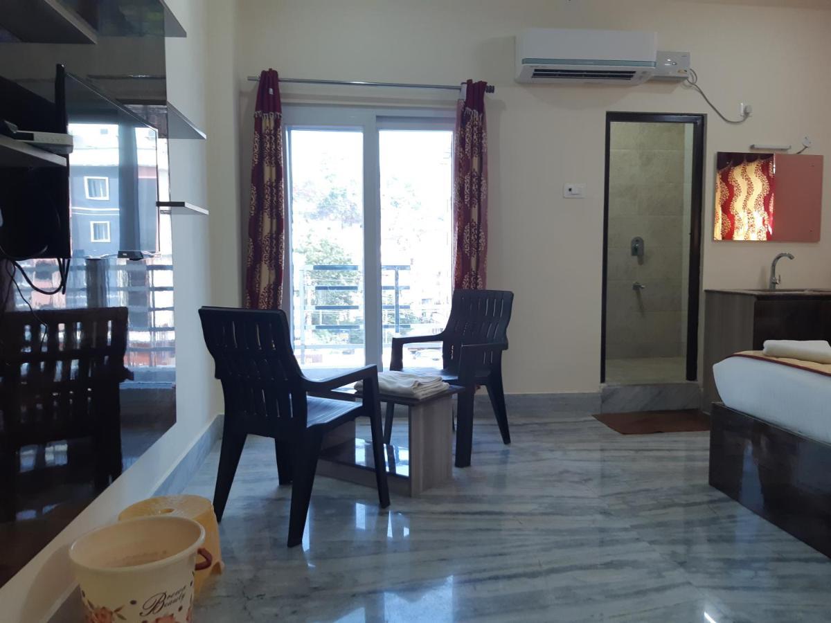 Devansh Bhanu Residency Dbr Srikalahasti Exterior foto