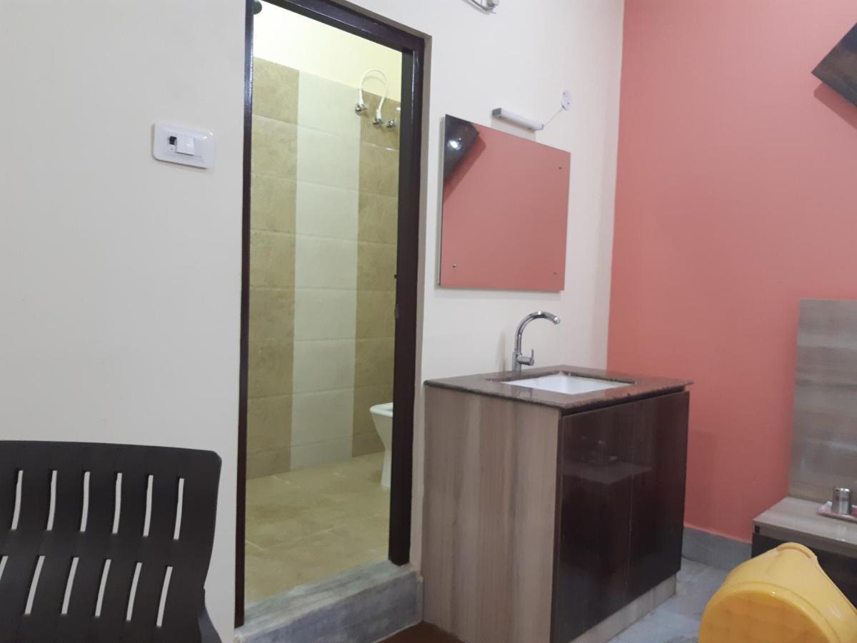 Devansh Bhanu Residency Dbr Srikalahasti Exterior foto